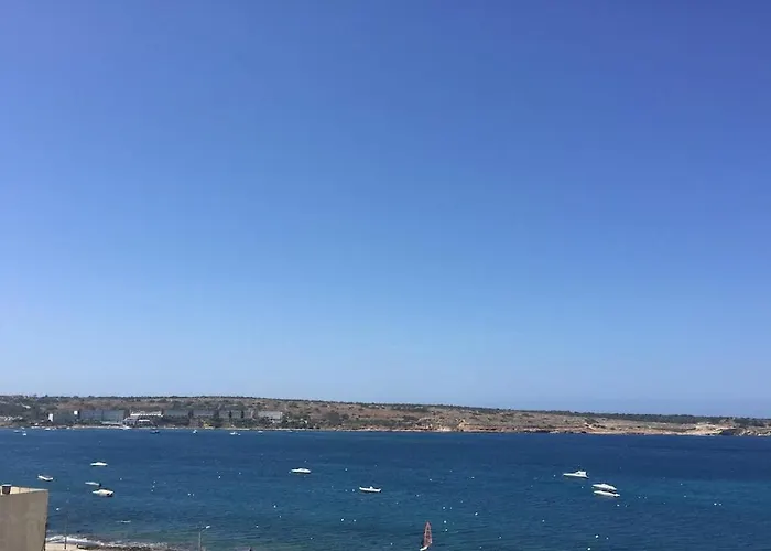 Mellieha Seaview Penthouse Apartament *