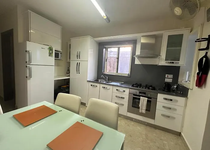 Mellieha Seaview Penthouse Apartament