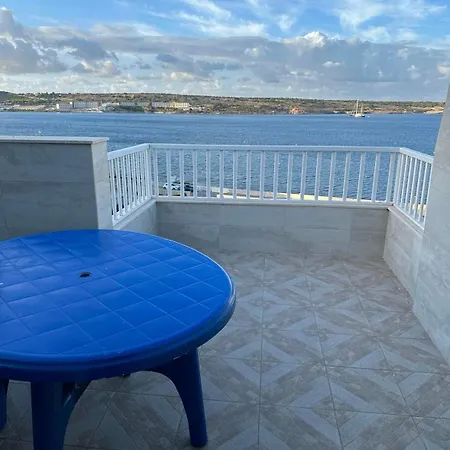 Mellieha Seaview Penthouse Apartment